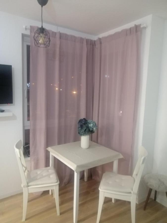 Apartman Viktoria Тузла Экстерьер фото