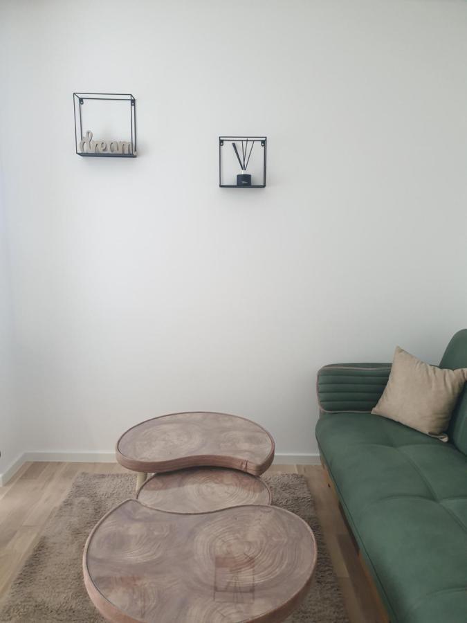 Apartman Viktoria Тузла Экстерьер фото
