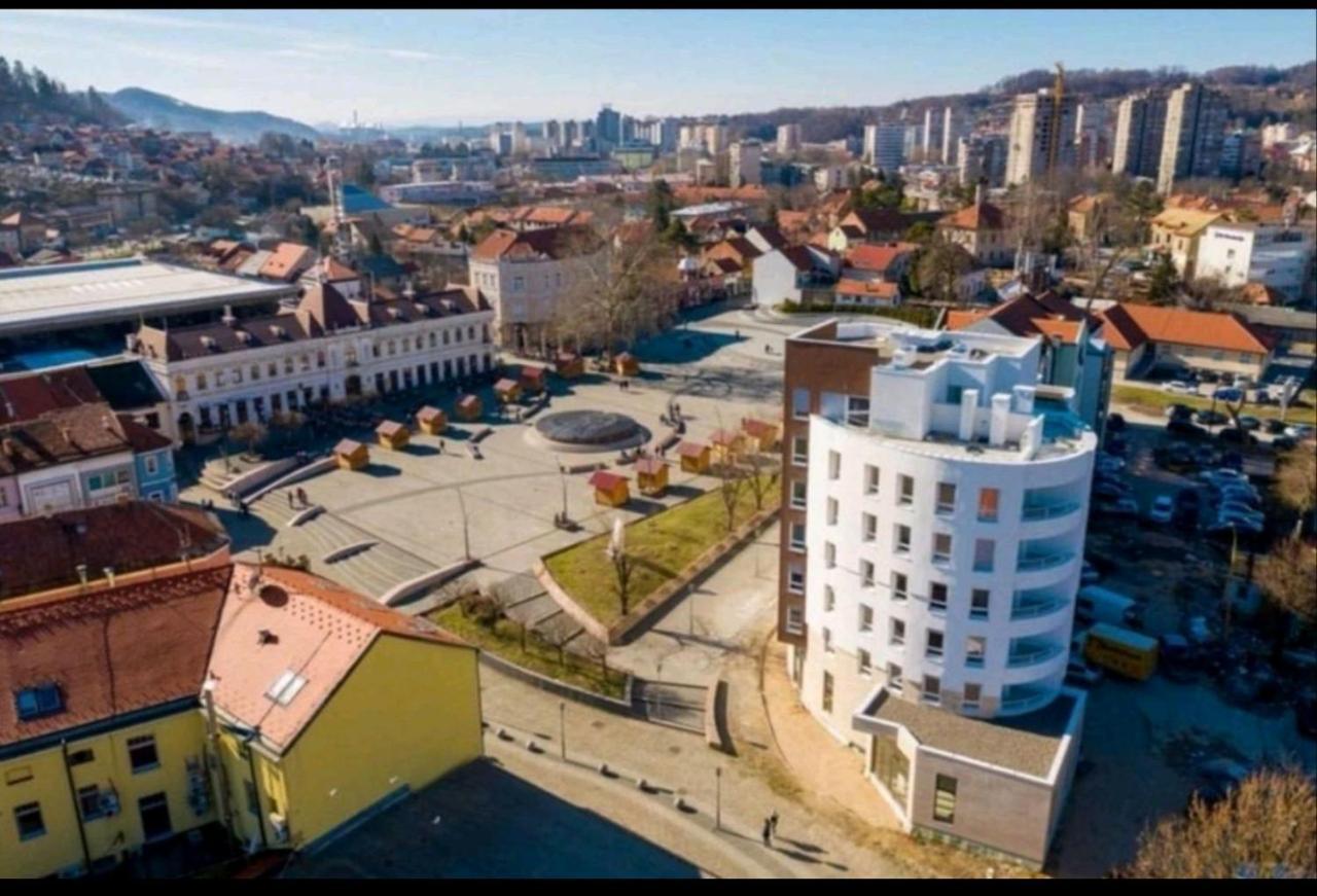 Apartman Viktoria Тузла Экстерьер фото